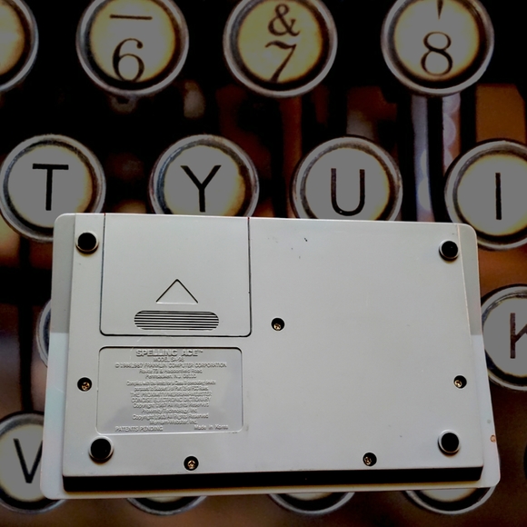 Franklin Computer Spelling Ace Gray Merriam Webster Model SA-98 - Picture 2 of 3